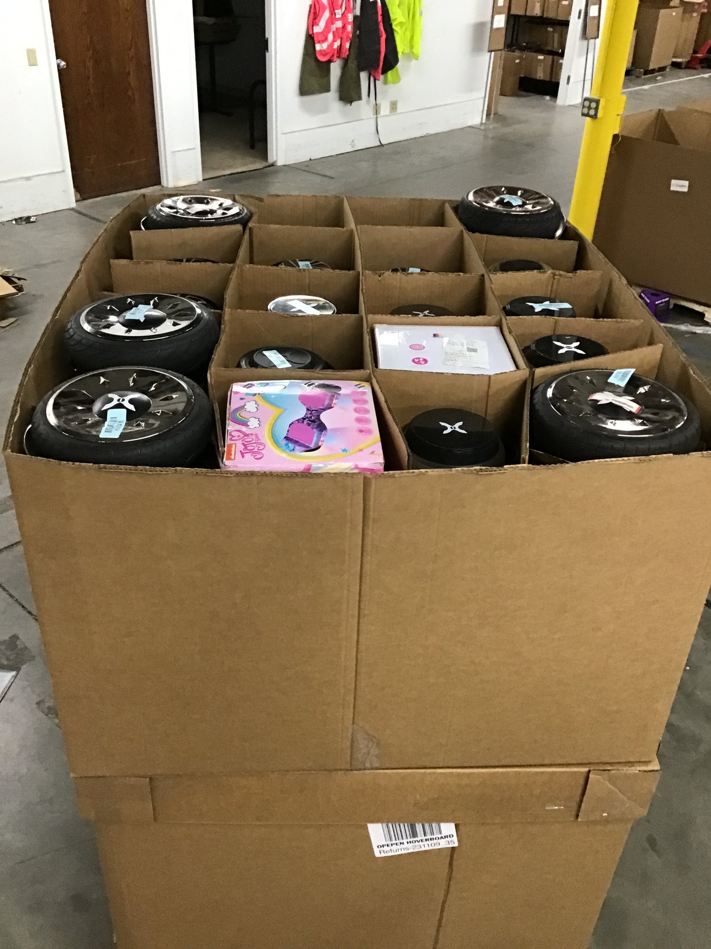Liquidation Pallet of Hoverboards | Pallet-EUH | 231109_35