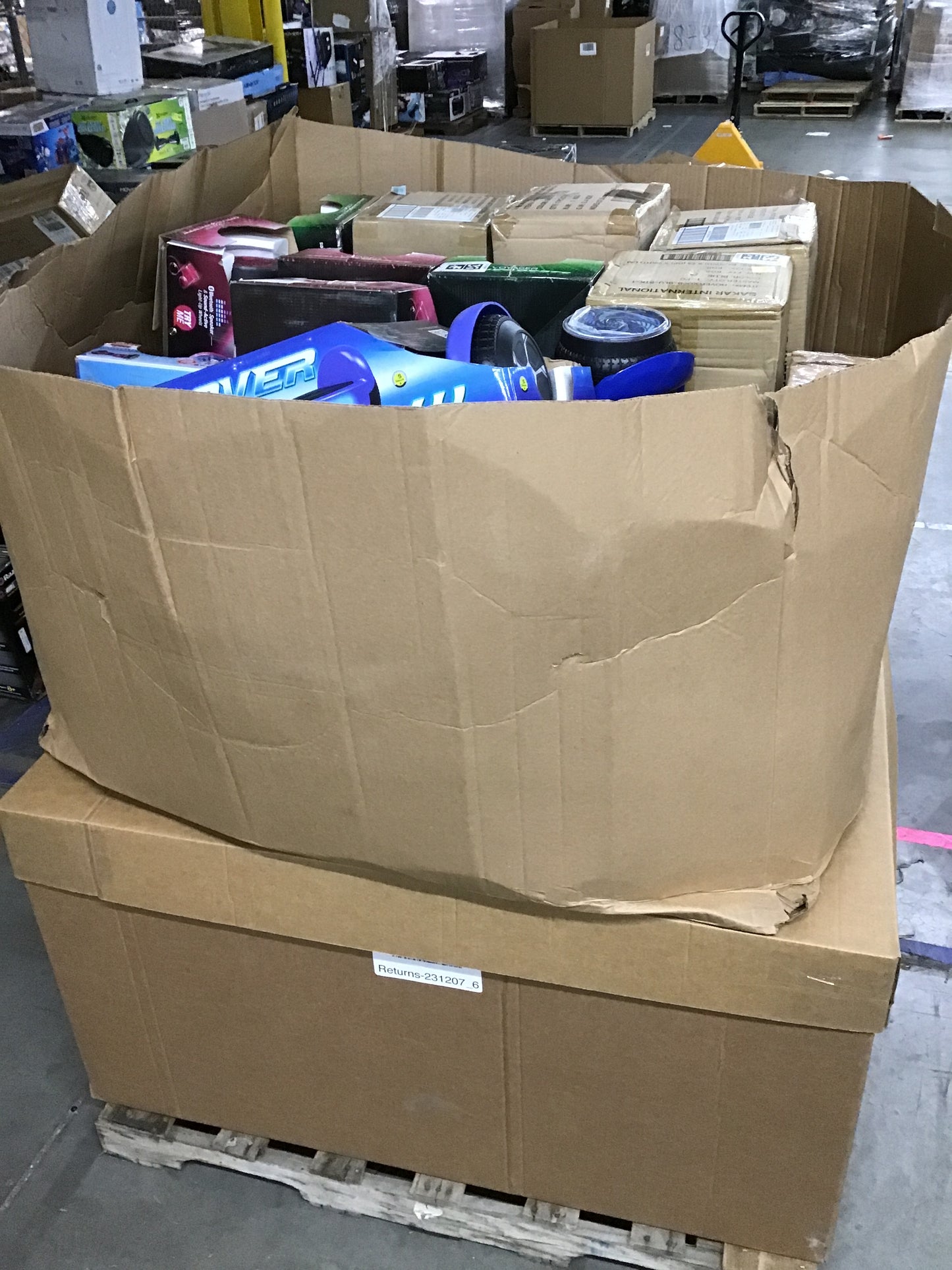 Liquidation Pallet of Hoverboards, Toys and  | Pallet-FQR | 231207_6