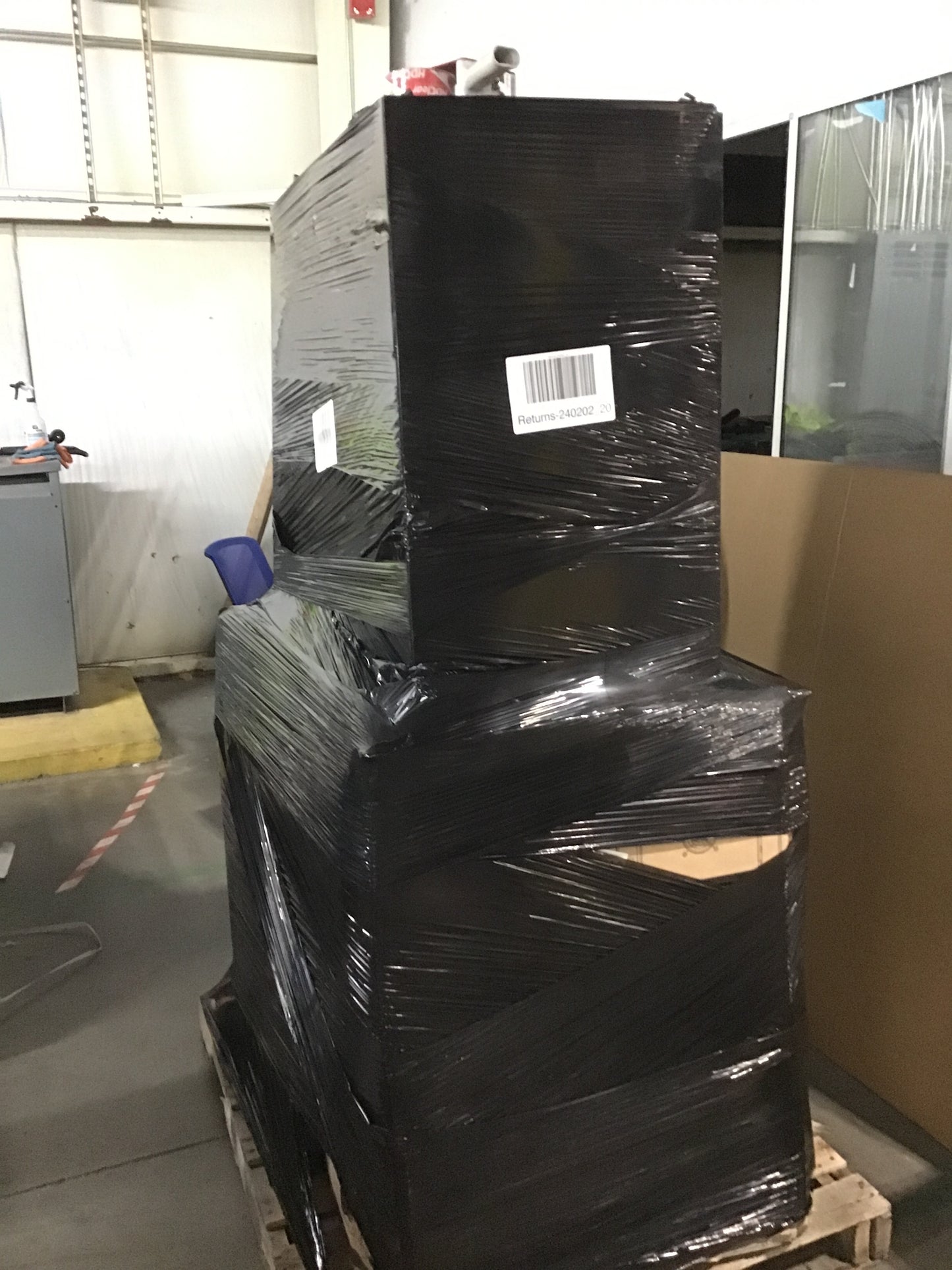 Liquidation Pallet of Compact Fridges | Pallet-GCW | 240202_20