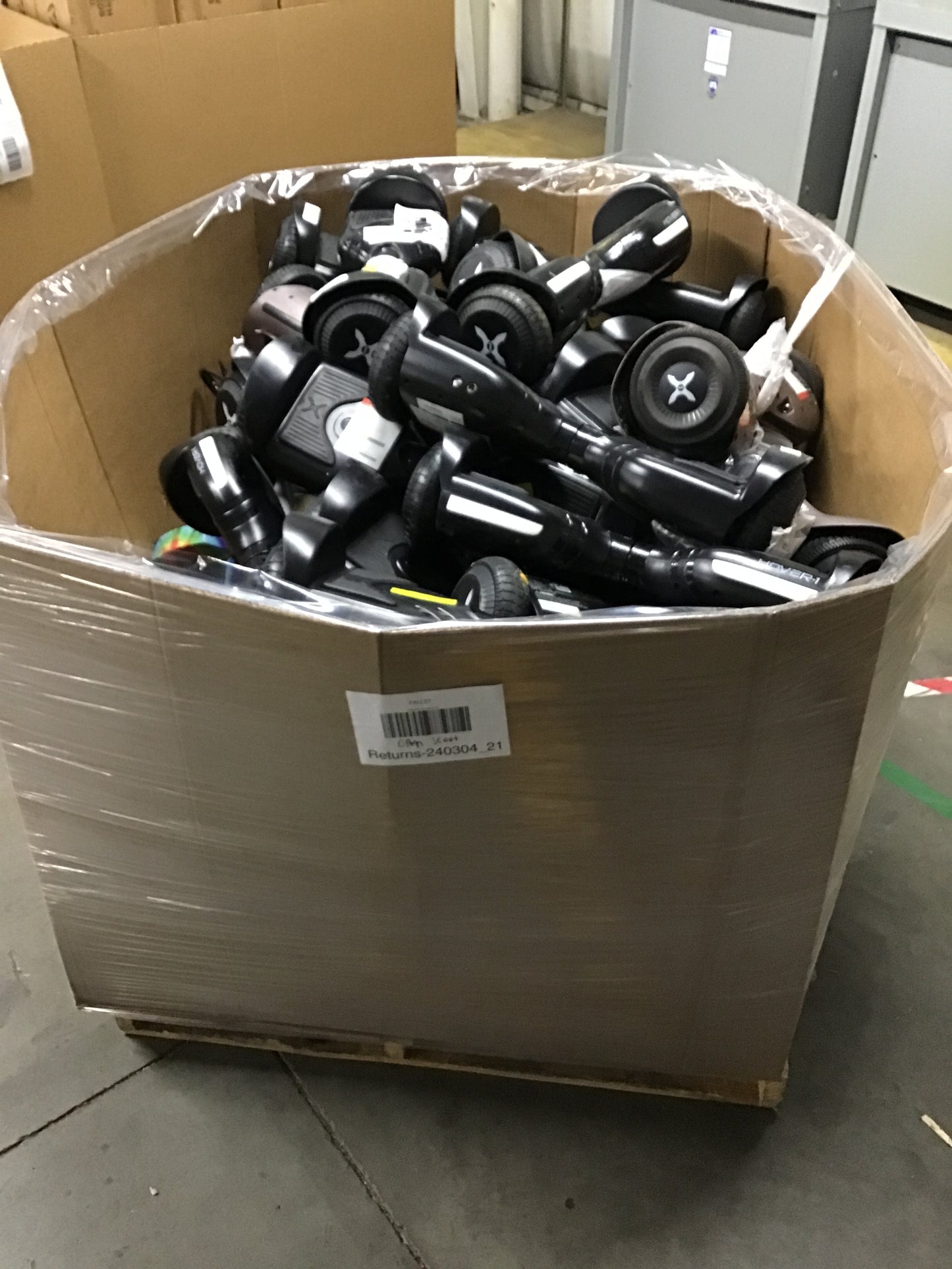 Liquidation Pallet of Hoverboards and Electric Scooters | Pallet-HGN | 240304_21