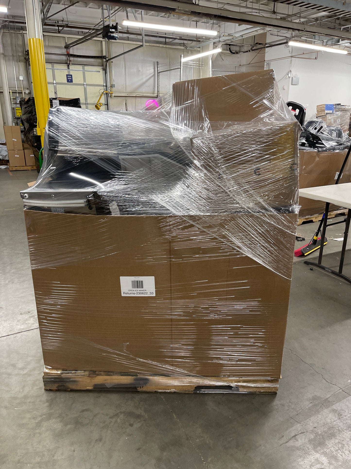 Liquidation Pallet of Compact Ice Makerss | Pallet-CAA | 230622_33
