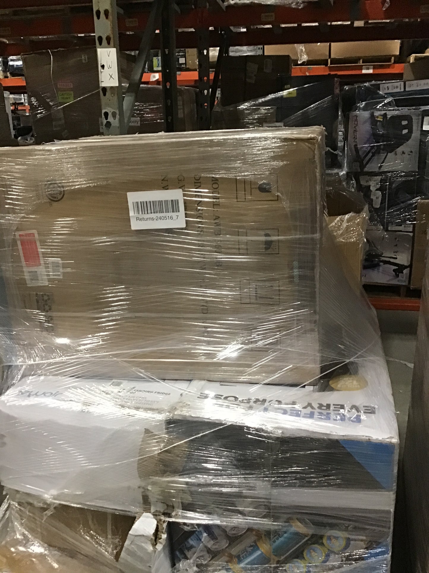 Liquidation Pallet of Compact Fridges | Pallet-IEM | 240516_7