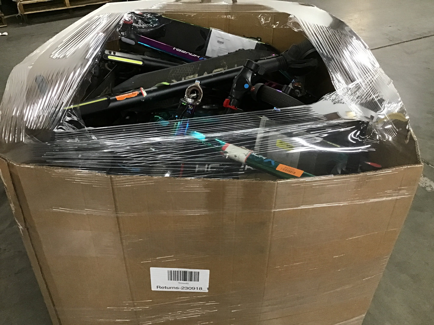 Liquidation Pallet of Electric Scooters and Hoverboards, Pallet-DRV
