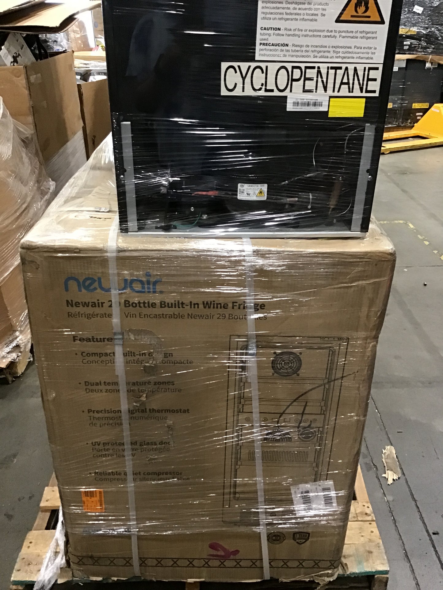 Liquidation Pallet of Compact Fridges, Pallet-CEW