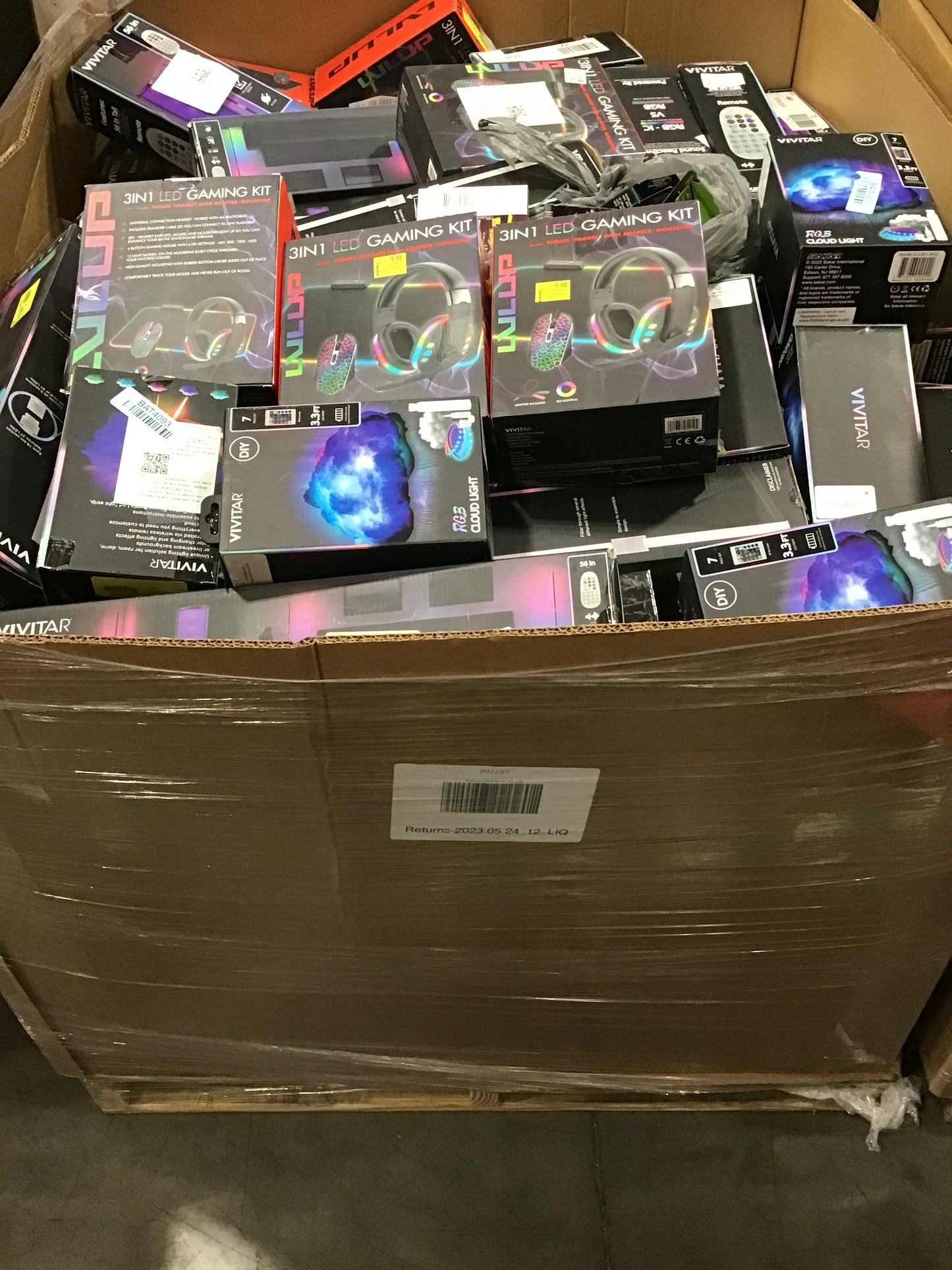 Liquidation Pallet of Lights, Camera Accessories and Peripherals, Pallet-AYS