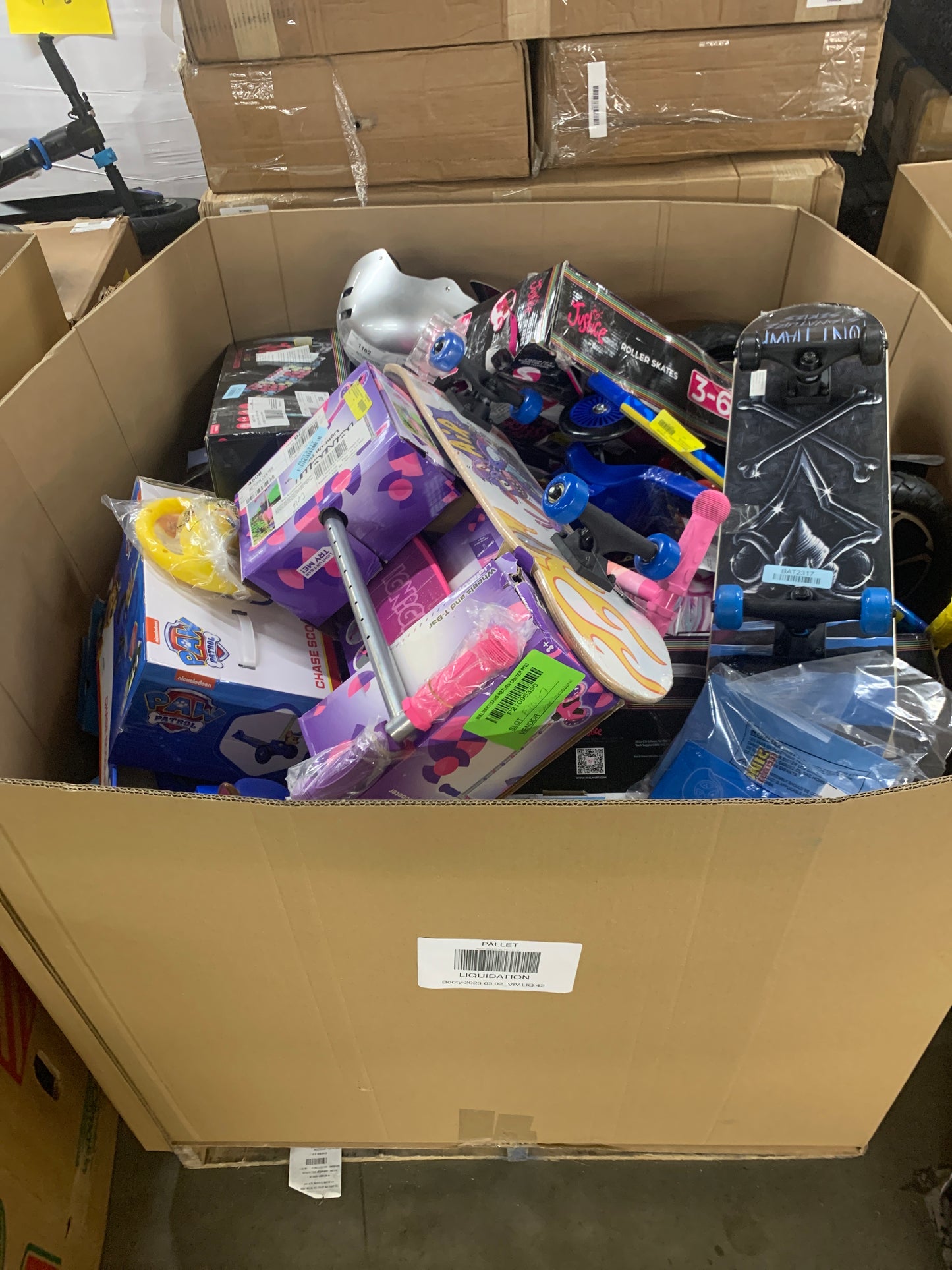 Liquidation Pallet of Toys, Electric Scooters and Health / Fitness Accessories, Pallet-MH