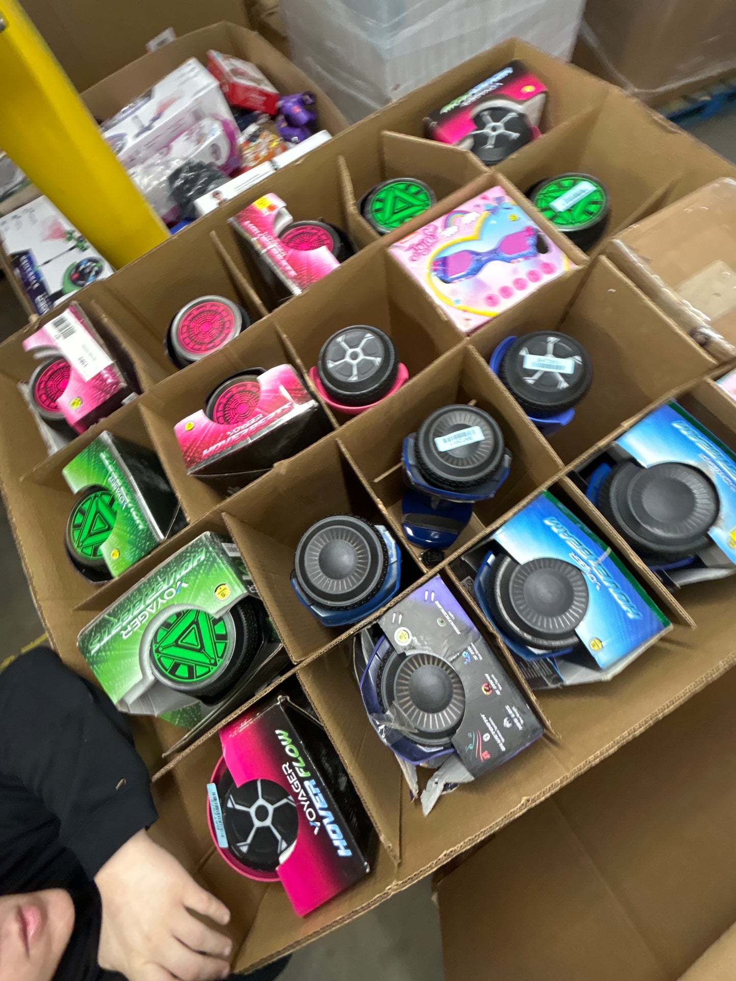 Liquidation Pallet of Hoverboards and Toys, Pallet-AGC