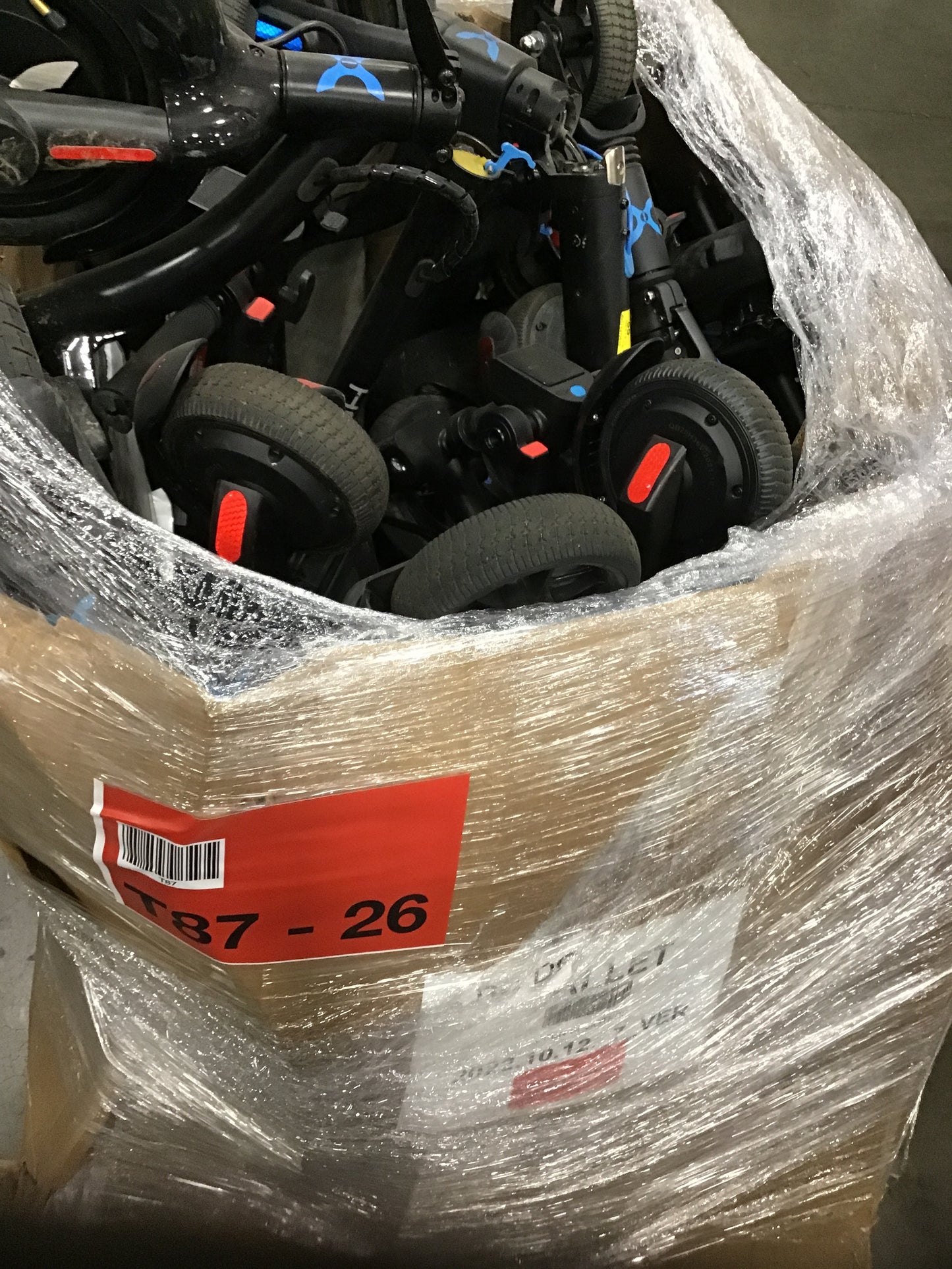 Liquidation Pallet of Electric Scooters, Pallet-CCG