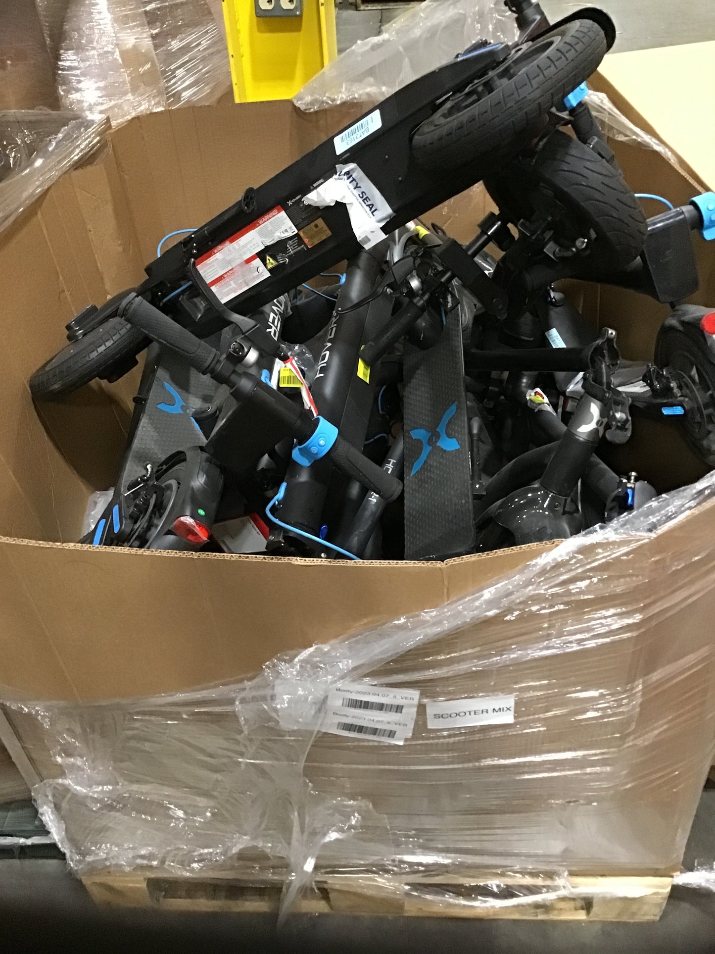 Liquidation Pallet of Electric Scooters, Pallet-CUM