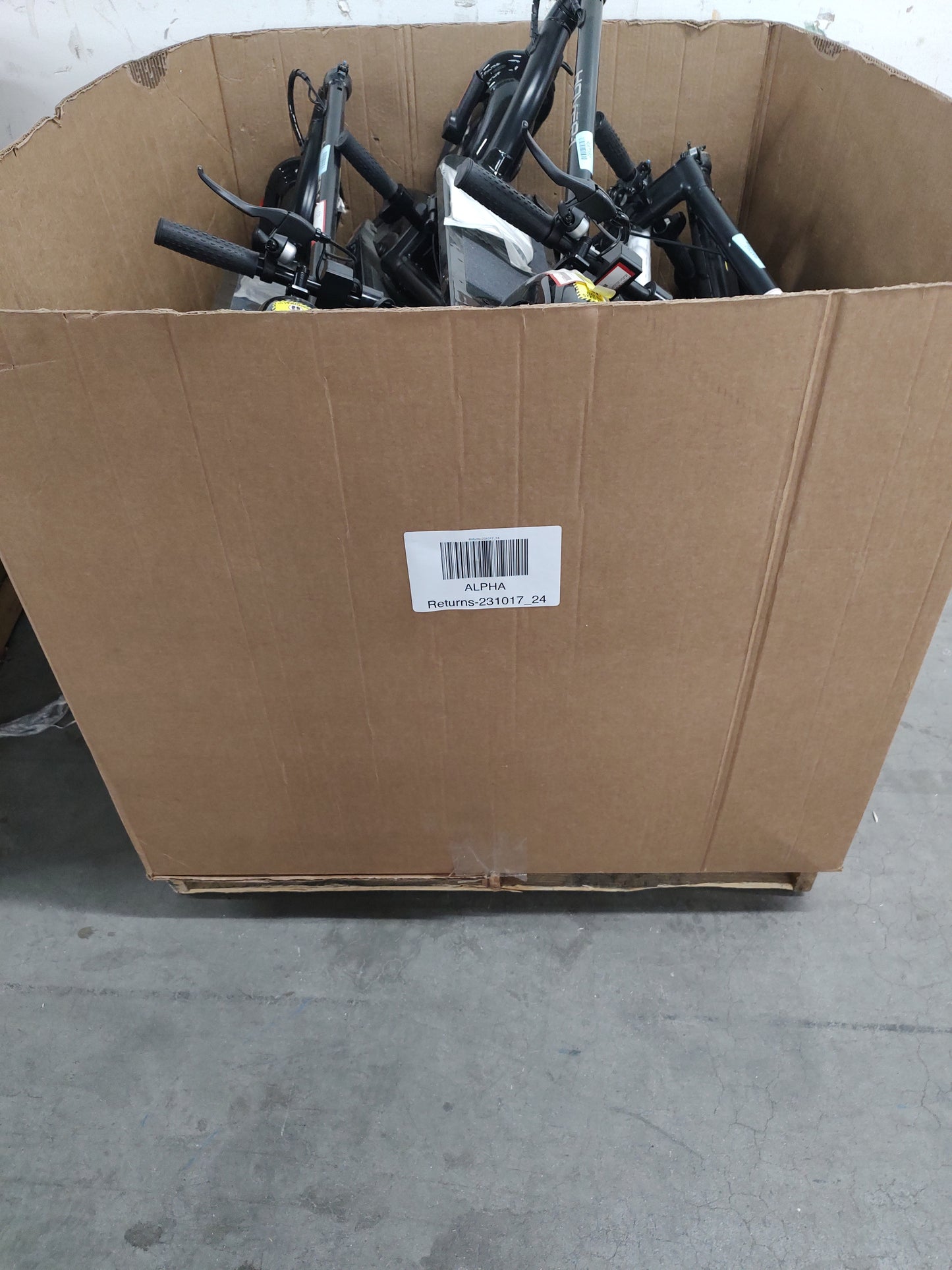 Liquidation Pallet of Electric Scooters, Pallet-EFA