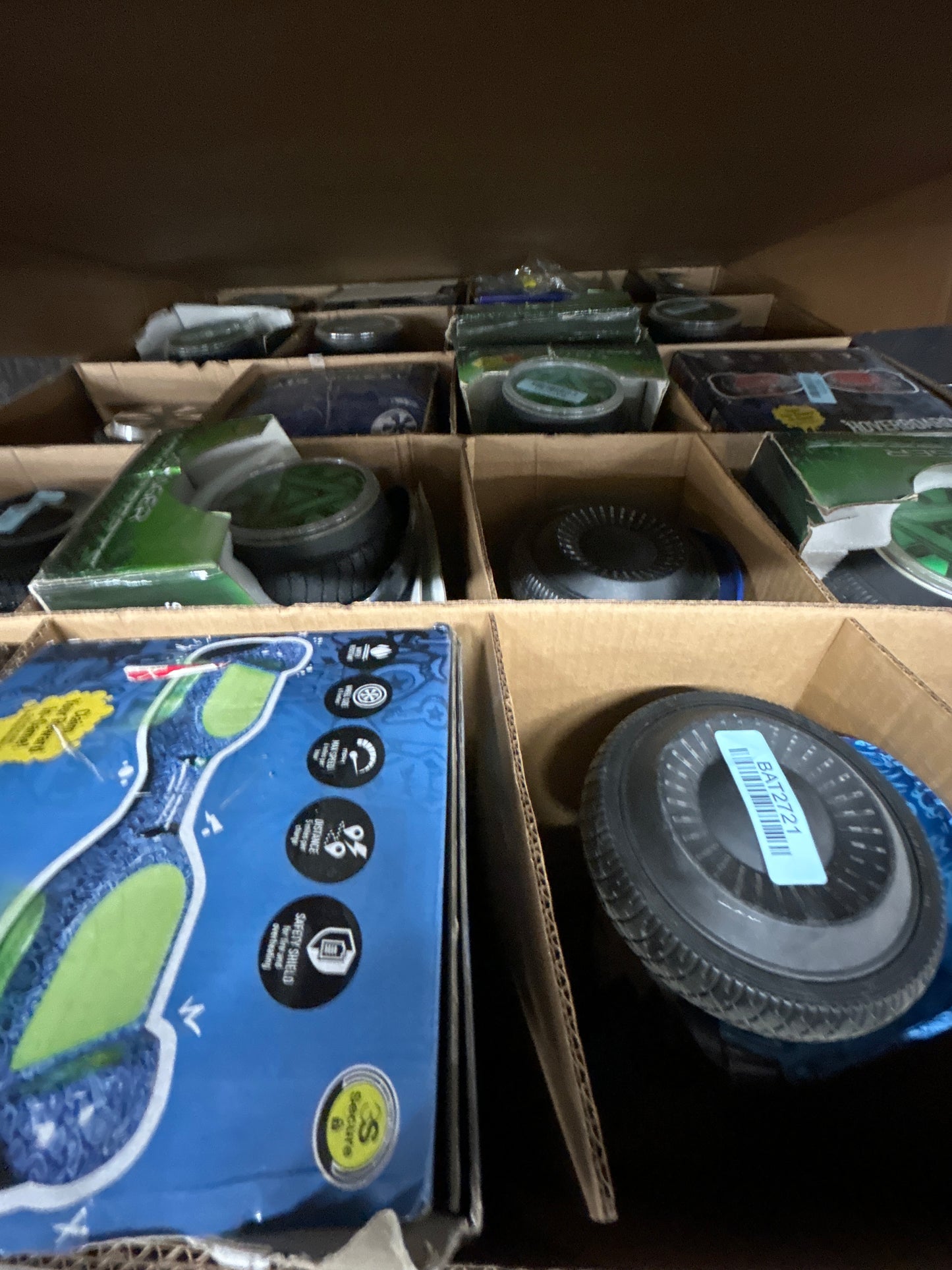 Liquidation Pallet of Hoverboards and Toys, Pallet-UY