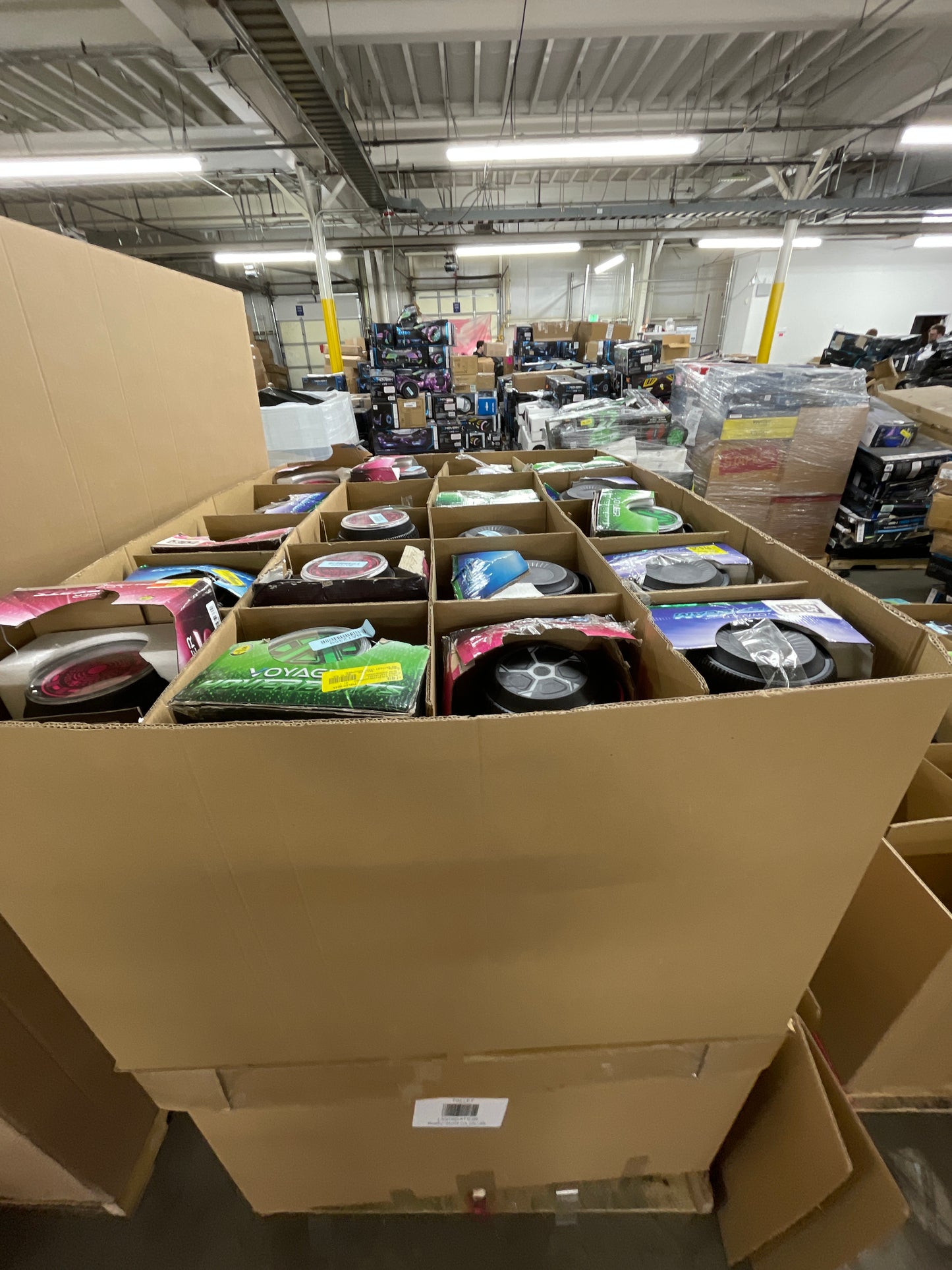 Liquidation Pallet of Hoverboards, Pallet-NB