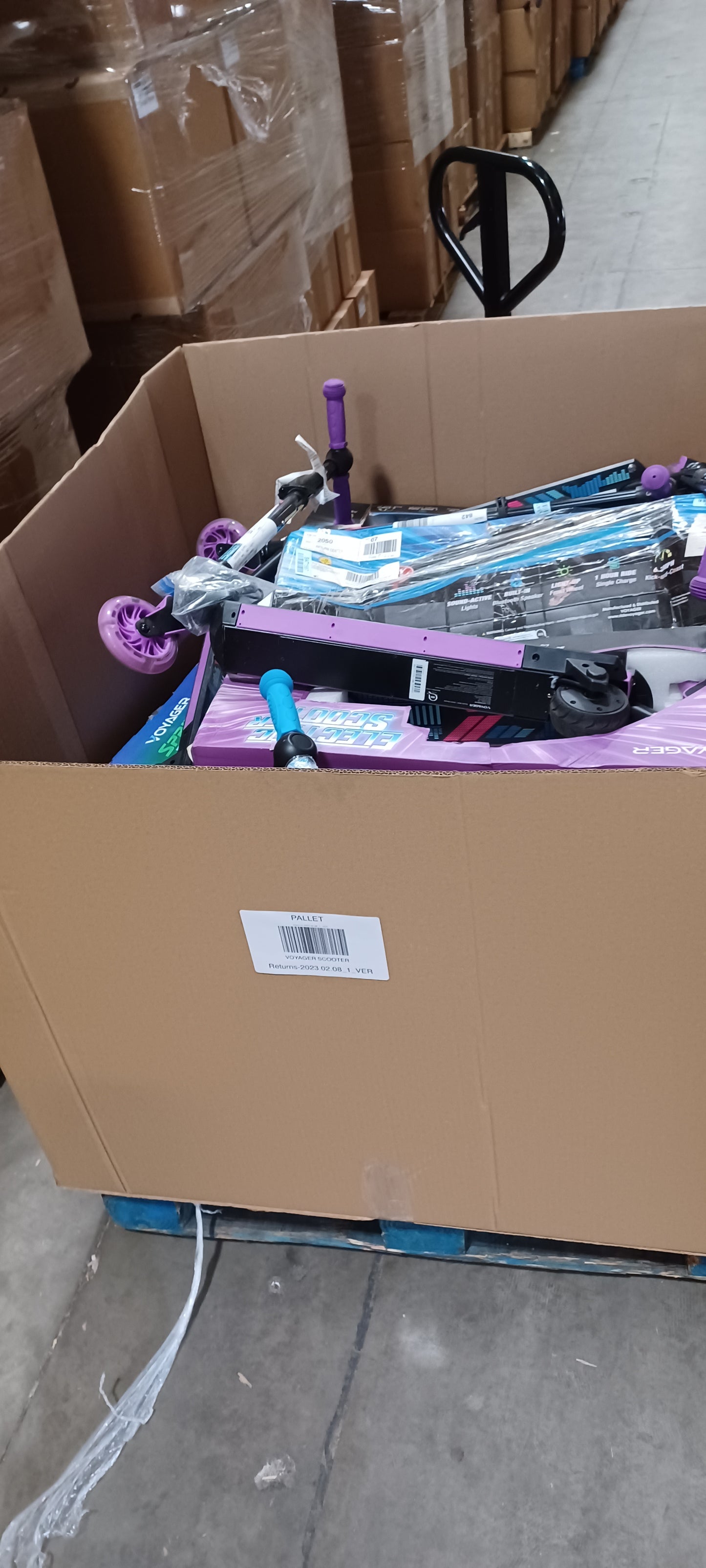 Liquidation Pallet of Electric Scooters and Hoverboards, Pallet-AG