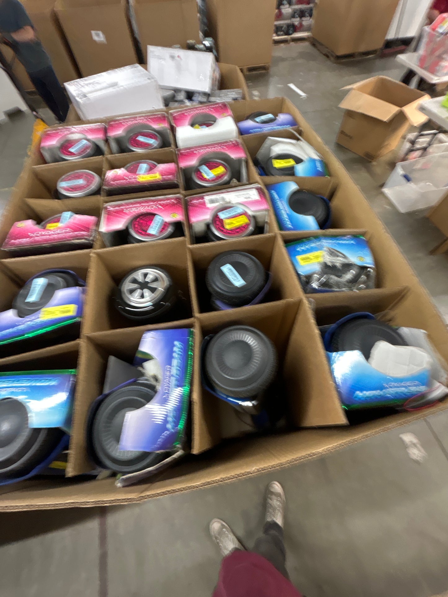 Liquidation Pallet of Hoverboards, Pallet-ADC