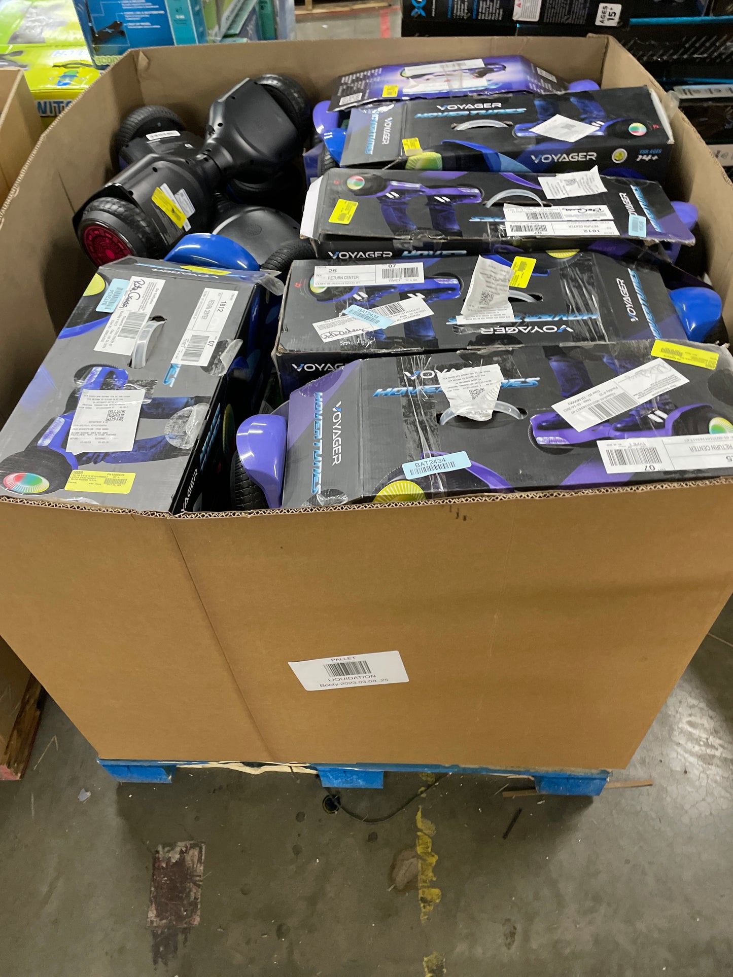 Liquidation Pallet of Hoverboards, Pallet-PN